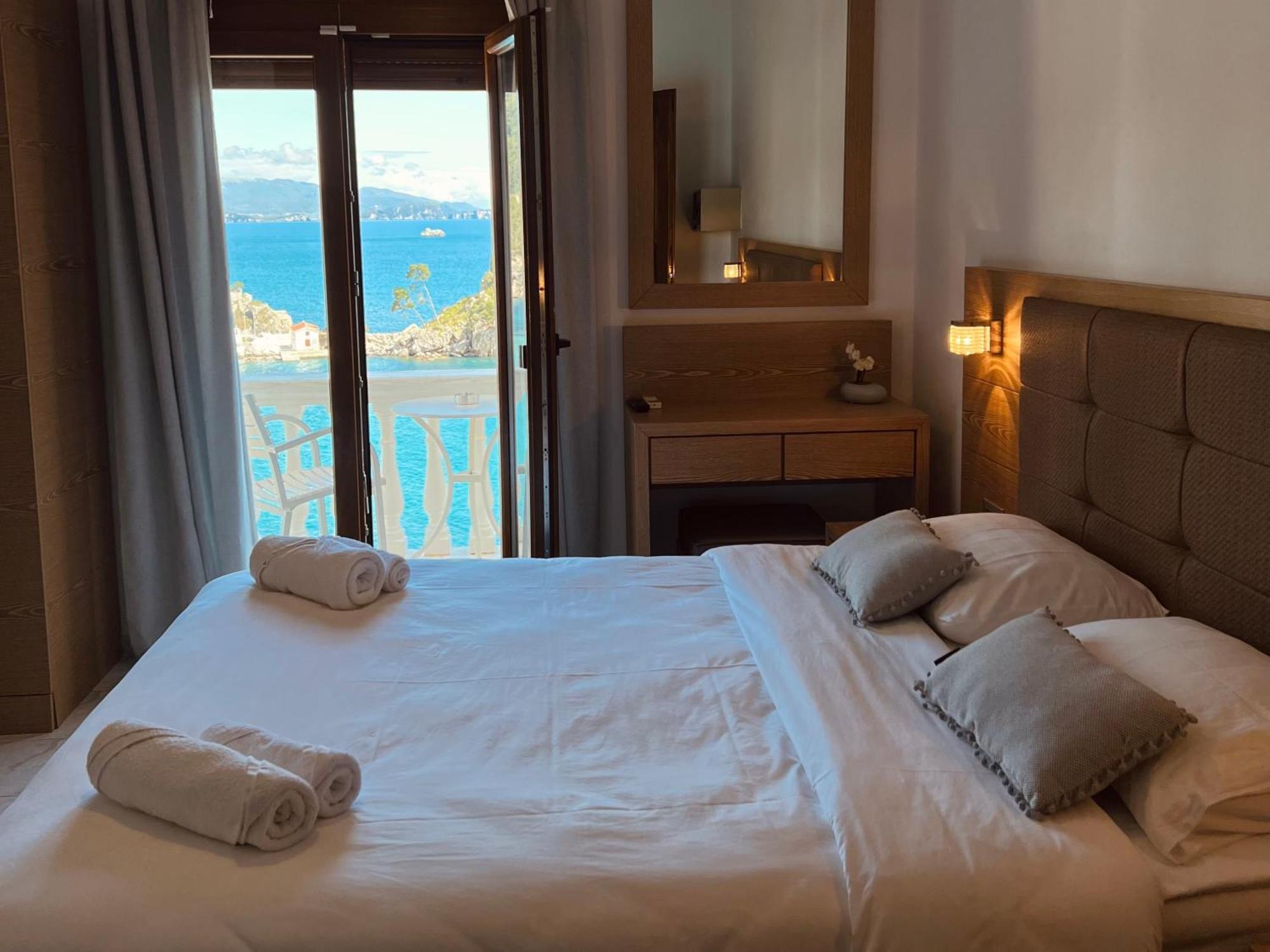 Alekas Parga Apartments Room photo
