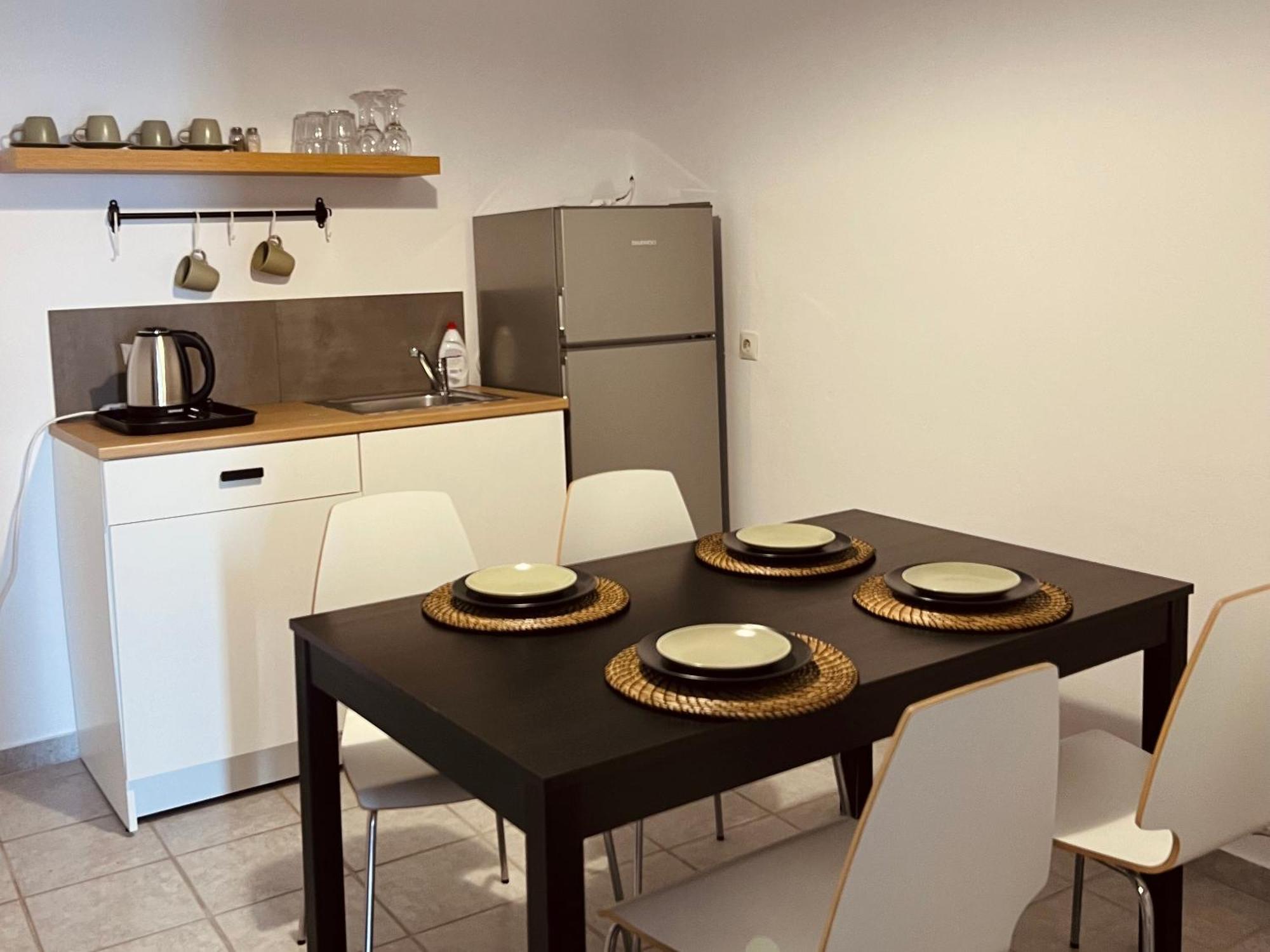 Alekas Parga Apartments Room photo