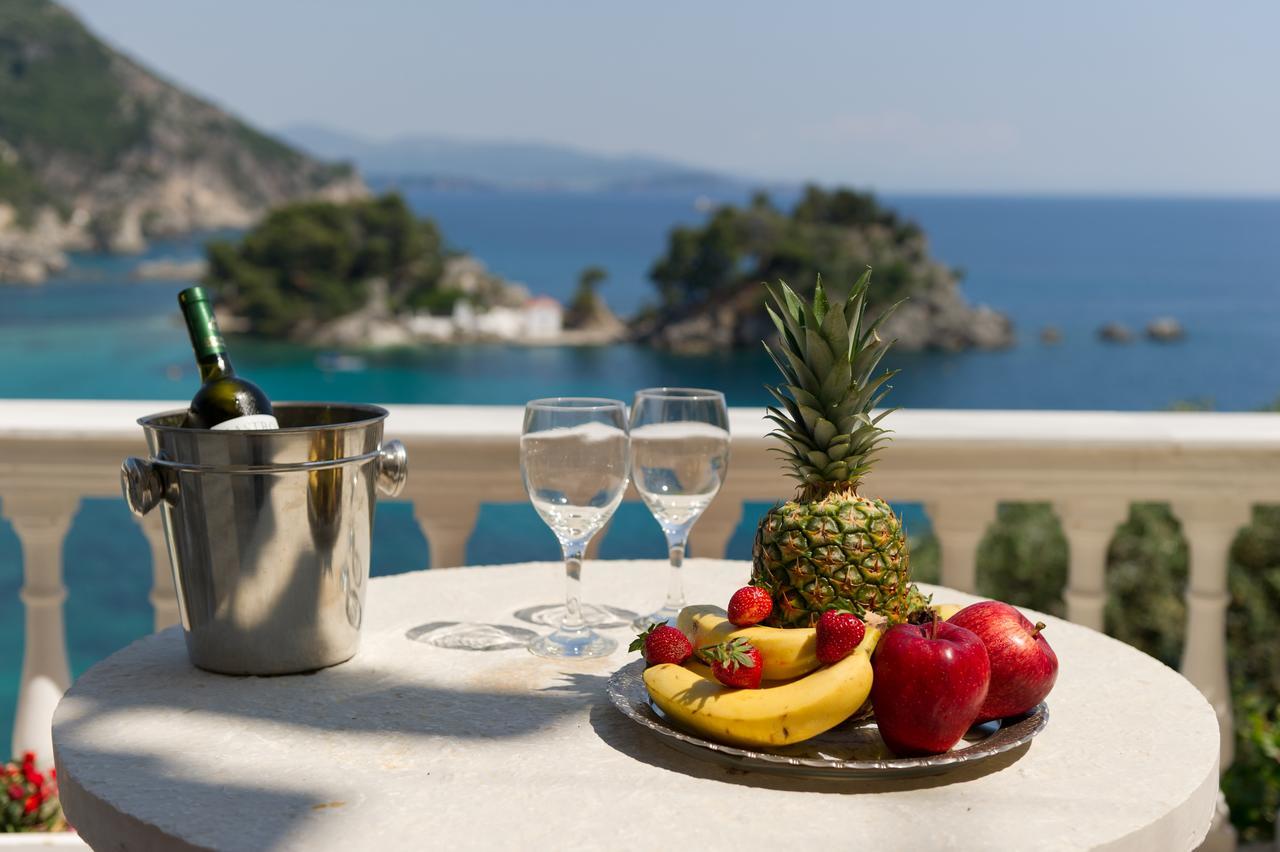 Alekas Parga Apartments Exterior photo